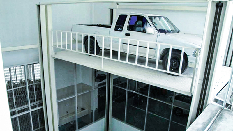地坑式停车：节省空间的停车解决方案